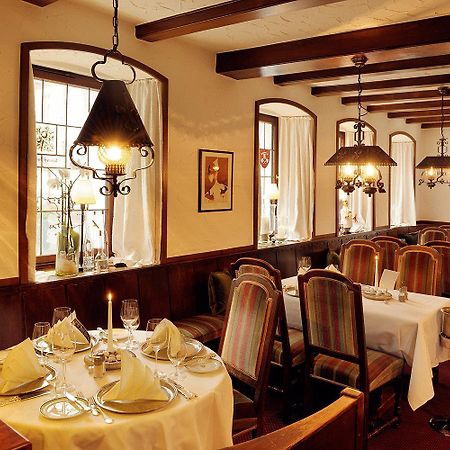 Hotel-Restaurant Arneggers Adler Tiefenbronn ภายนอก รูปภาพ