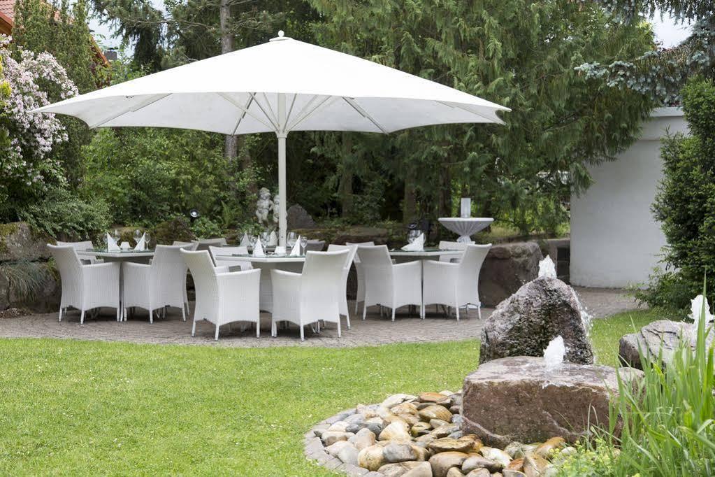 Hotel-Restaurant Arneggers Adler Tiefenbronn ภายนอก รูปภาพ