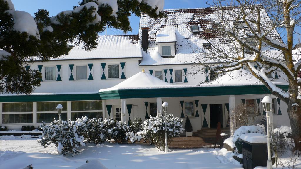 Hotel-Restaurant Arneggers Adler Tiefenbronn ภายนอก รูปภาพ